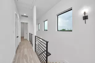 5905 Fairdale Ln, Houston, TX 77057 - Photo 25