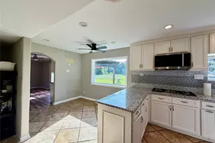 12421 Roy Rd, Brookside, TX 77581 - Photo 45