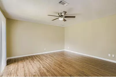 15710 Sandy Hill Drive, Houston, TX 77084 - Photo 9