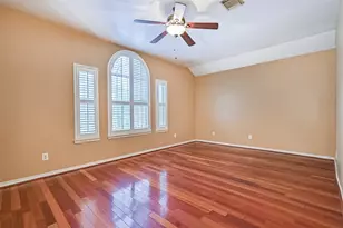914 Chase Creek Cir, Bacliff, TX 77518 - Photo 25