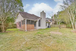 914 Chase Creek Cir, Bacliff, TX 77518 - Photo 33