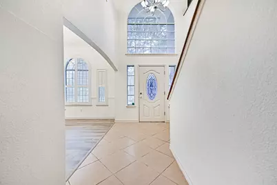 914 Chase Creek Circle, Bacliff, TX 77518 - Photo 9