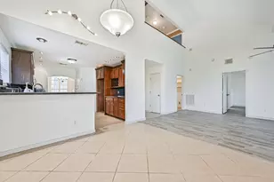 914 Chase Creek Cir, Bacliff, TX 77518 - Photo 17