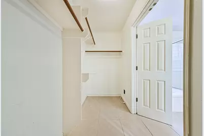 914 Chase Creek Circle, Bacliff, TX 77518 - Photo 21