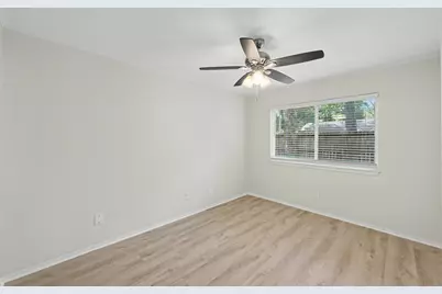 117 N Woodstock Circle Drive, The Woodlands, TX 77381 - Photo 13