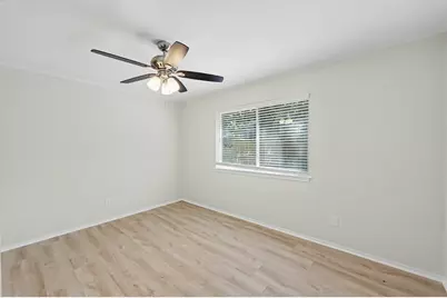 117 N Woodstock Circle Drive, The Woodlands, TX 77381 - Photo 15