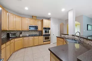 3331 Lost Maple Forest Ct, Houston, TX 77345 - Photo 13