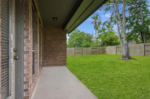 3331 Lost Maple Forest Ct, Houston, TX 77345 - Photo 37