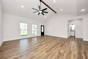 706 Clara Ave, El Campo, TX 77437 - Photo 7
