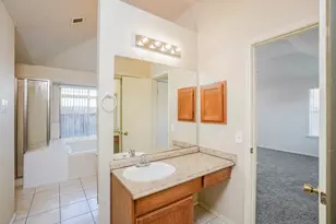 1331 Three Forks Dr, Katy, TX 77450 - Photo 9