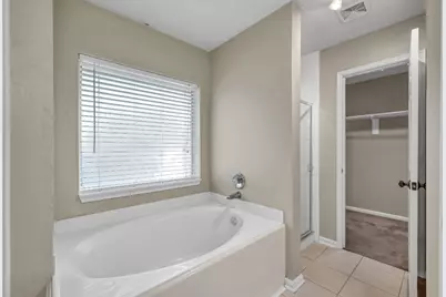 14 Bay Chapel Court, The Woodlands, TX 77385 - Photo 21