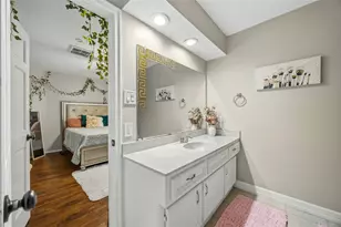 12103 Cypresswood Dr, Houston, TX 77070 - Photo 29