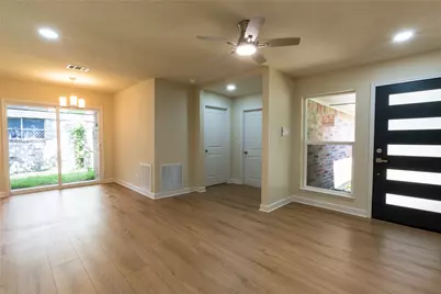 4311 Fallen Oaks Drive, Houston, TX 77091 - Photo 5