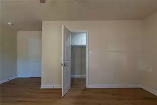 4311 Fallen Oaks Dr, Houston, TX 77091 - Photo 17