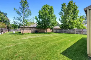 107 Cliffbrook Ln, Cleveland, TX 77327 - Photo 27