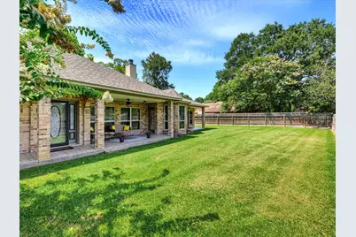 107 Cliffbrook Lane, Cleveland, TX 77327 - Photo 5