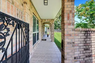 107 Cliffbrook Ln, Cleveland, TX 77327 - Photo 3