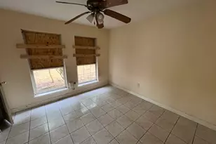 11209 Verano St, Houston, TX 77029 - Photo 9