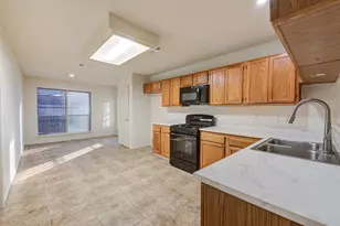 18063 Golden Ridge Dr, Houston, TX 77084 - Photo 3