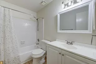 18063 Golden Ridge Dr, Houston, TX 77084 - Photo 13