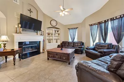 5719 Grandwood Lane, Katy, TX 77450 - Photo 11