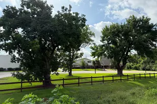 4309B Young St, Pasadena, TX 77504 - Photo 29