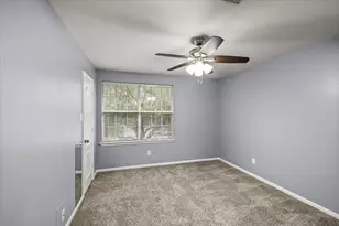 158 Bristol Bend Ln, Dickinson, TX 77539 - Photo 35