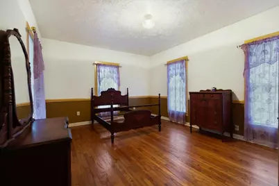 816 W Adoue Street, Alvin, TX 77511 - Photo 19