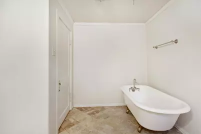 816 W Adoue Street, Alvin, TX 77511 - Photo 27
