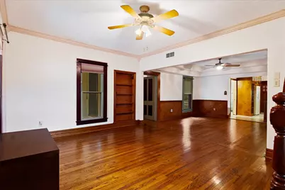 816 W Adoue Street, Alvin, TX 77511 - Photo 11