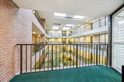 9333 Memorial Drive #301, Houston, TX 77024 - Photo 25