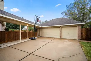 13003 Fox Brush Ln, Houston, TX 77041 - Photo 45