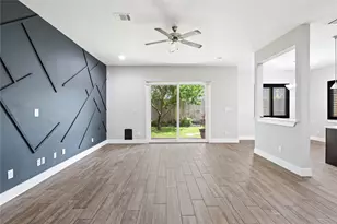 9415 Blalock Tree Ct, Houston, TX 77080 - Photo 7