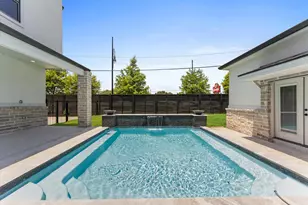 10070 Cedardale Dr, Houston, TX 77055 - Photo 31