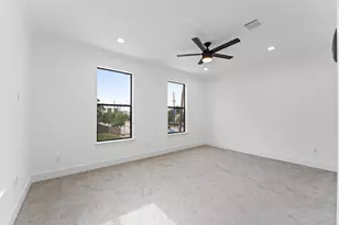 10070 Cedardale Dr, Houston, TX 77055 - Photo 23