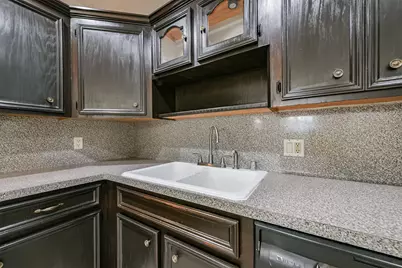 9713 Caffrey Street, Houston, TX 77075 - Photo 13