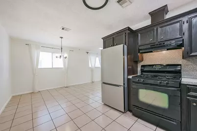 9713 Caffrey Street, Houston, TX 77075 - Photo 15