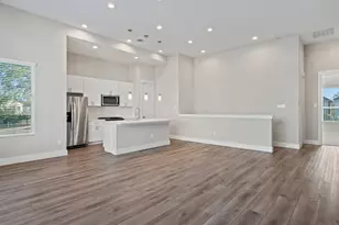 814 Thornton Rd, Houston, TX 77018 - Photo 3