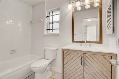 5437 Ridge Wind Lane, Houston, TX 77053 - Photo 11