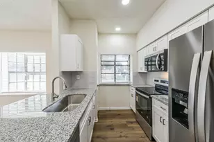 736 Country Pl Dr, Houston, TX 77079 - Photo 7