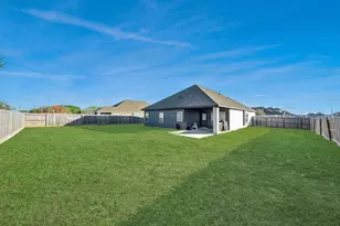 11206 Youngquist Dr, Baytown, TX 77535 - Photo 29