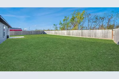 11206 Youngquist Drive, Baytown, TX 77535 - Photo 33