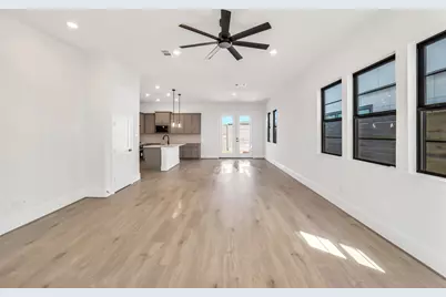 3220 Royal Oaks Hollow Lane, Houston, TX 77082 - Photo 5