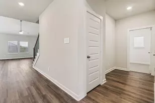 5531 Bowquiver Ln, Rosenberg, TX 77471 - Photo 5