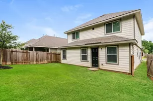 2744 Madison Ct, Conroe, TX 77304 - Photo 3