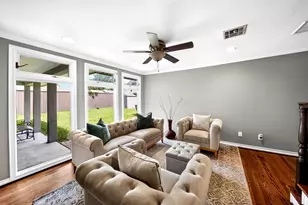 1514 Jacquelyn Dr, Houston, TX 77055 - Photo 17