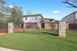 1514 Jacquelyn Dr, Houston, TX 77055 - Photo 3