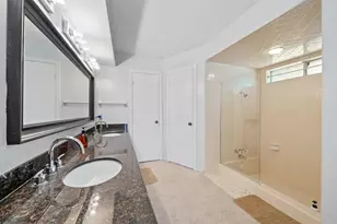 11506 Long Pine Dr, Houston, TX 77077 - Photo 23