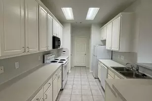 2926 Loganberry Park Ln, Houston, TX 77014 - Photo 11