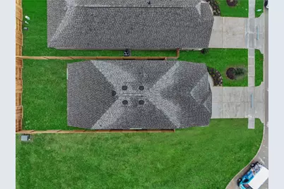 29534 Pondview Drive, Waller, TX 77484 - Photo 3